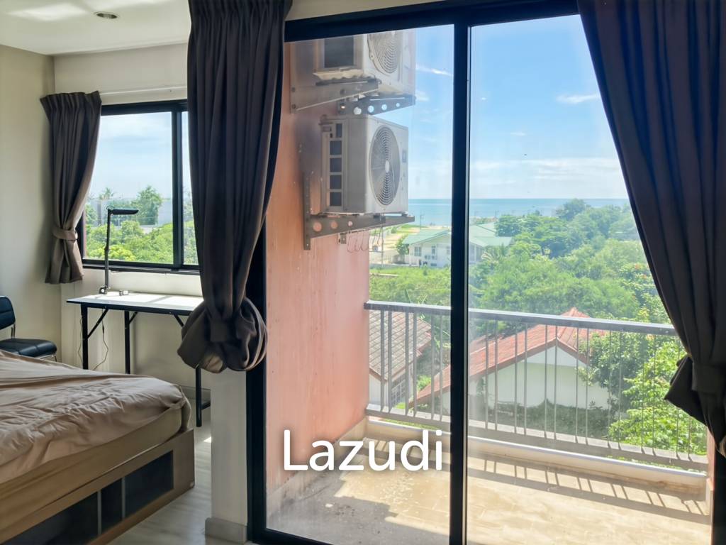 Seaview Modern 1 Bedroom Condo 47 Sqm in Hua Hin