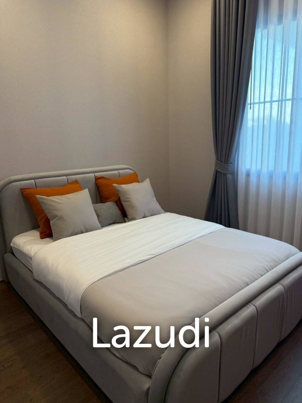 378 sqm luxury detached house in NARASIRI Phahol - Watcharapol Bang Khen
