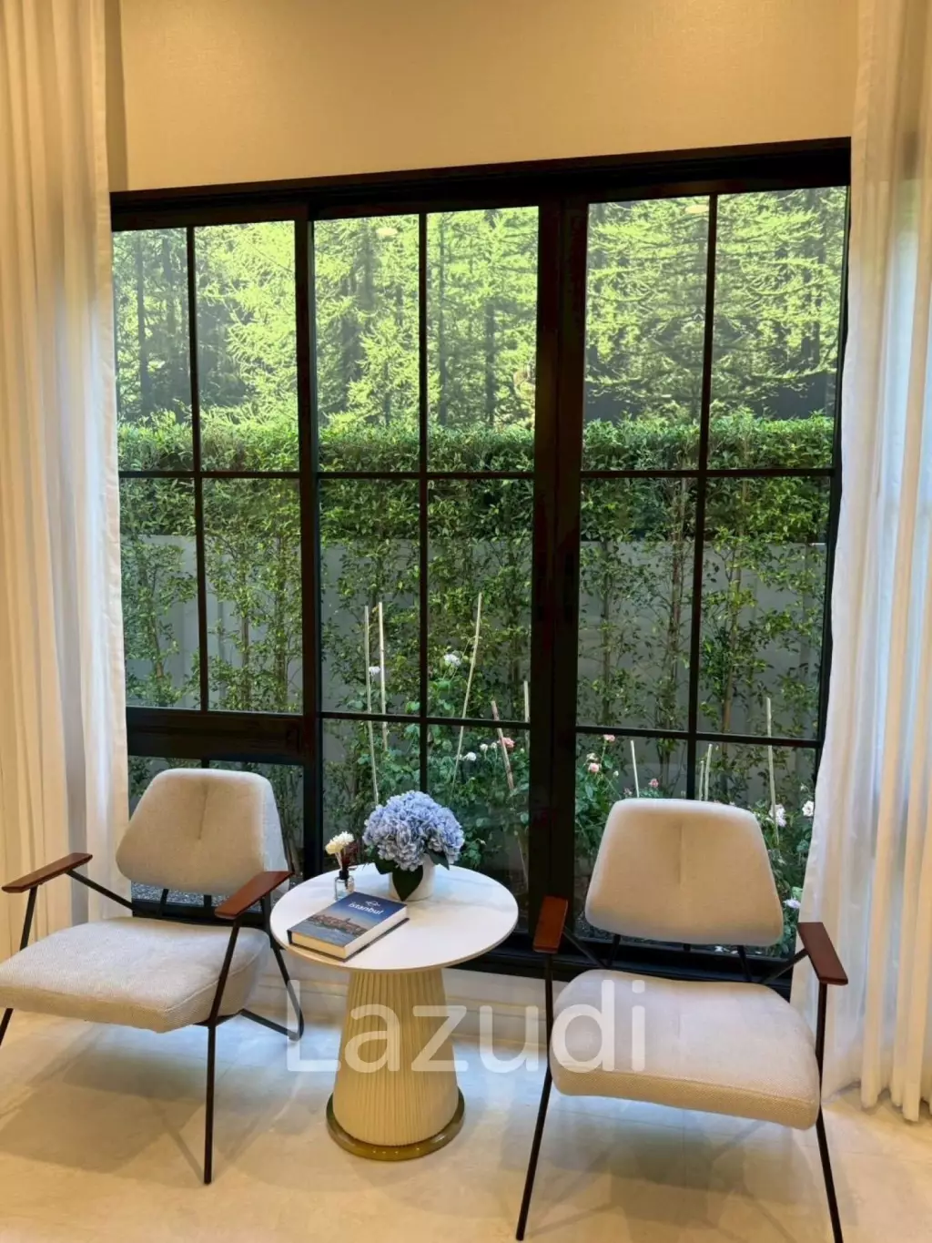 378 sqm luxury detached house in NARASIRI Phahol - Watcharapol Bang Khen