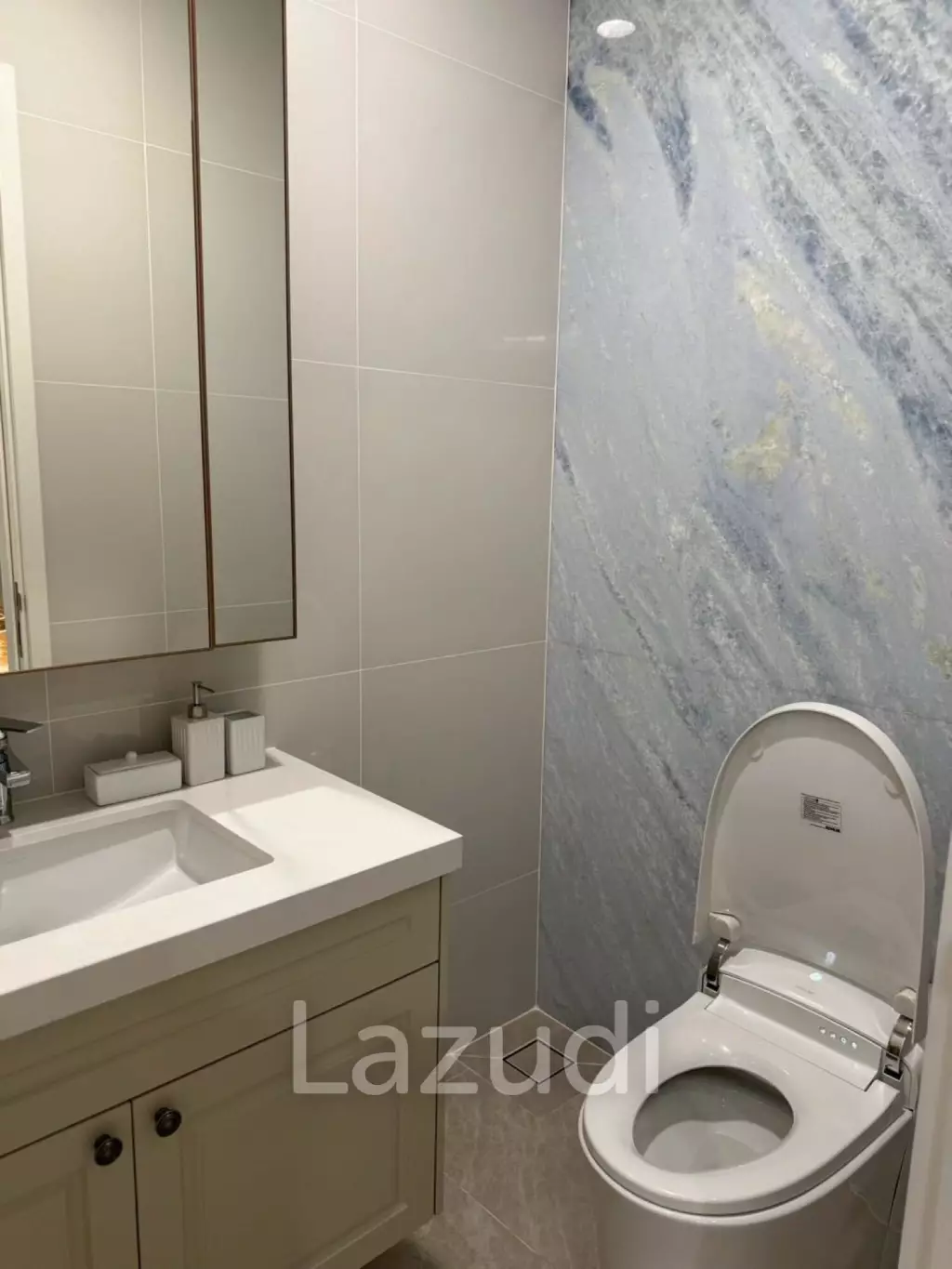378 sqm luxury detached house in NARASIRI Phahol - Watcharapol Bang Khen