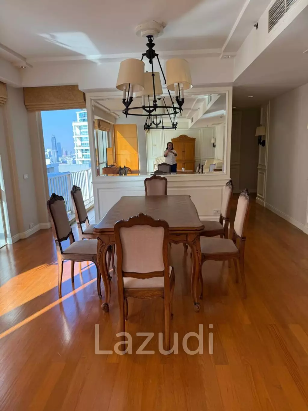 161 sqm High-Floor 2-Bed Condo at Langsuan Ville Lumpini Bangkok
