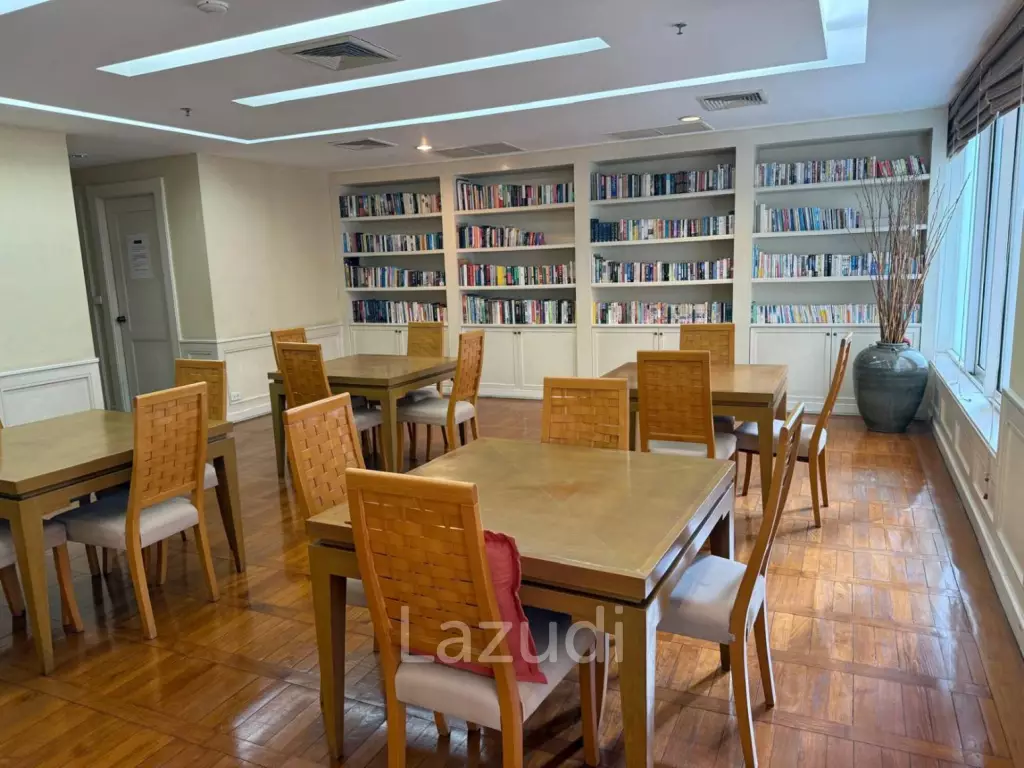 161 sqm High-Floor 2-Bed Condo at Langsuan Ville Lumpini Bangkok