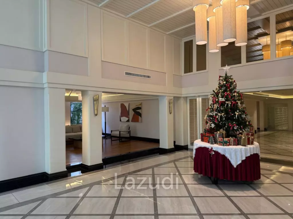 161 sqm High-Floor 2-Bed Condo at Langsuan Ville Lumpini Bangkok
