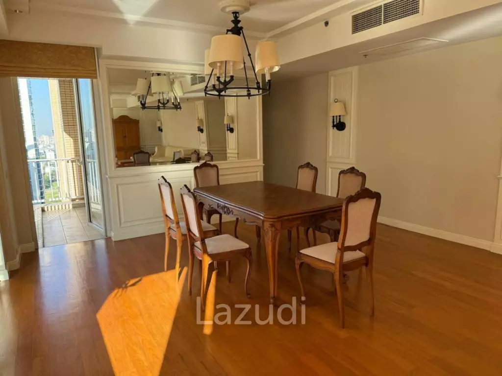 161 sqm High-Floor 2-Bed Condo at Langsuan Ville Lumpini Bangkok