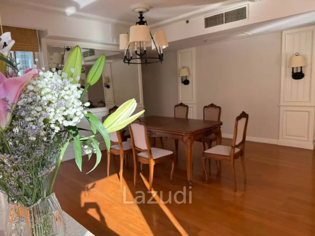 161 sqm High-Floor 2-Bed Condo at Langsuan Ville Lumpini Bangkok
