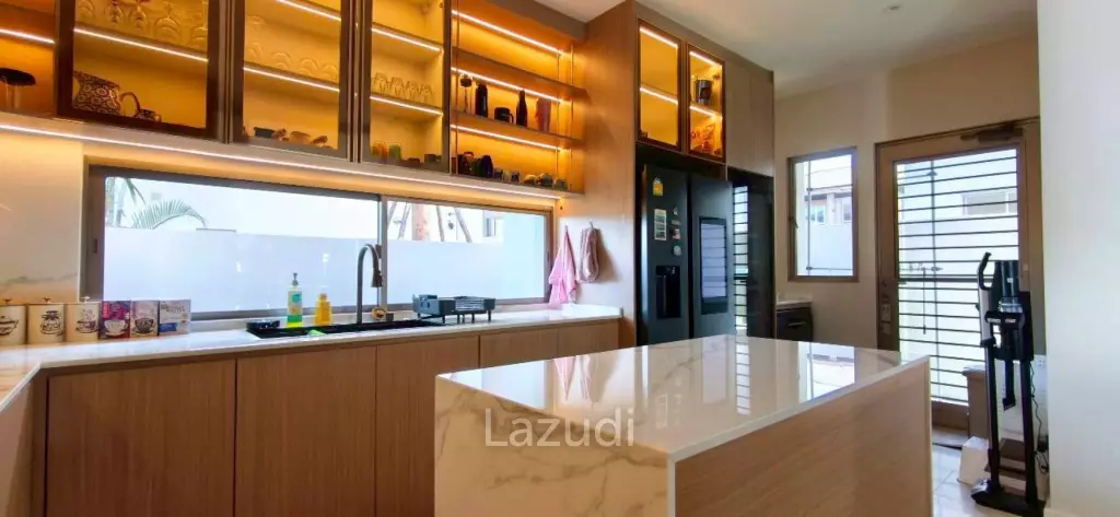 4 ห้องนอน 4 ห้องน้ำ 273 ตรม ฮอไรซัน บาย ภัททา