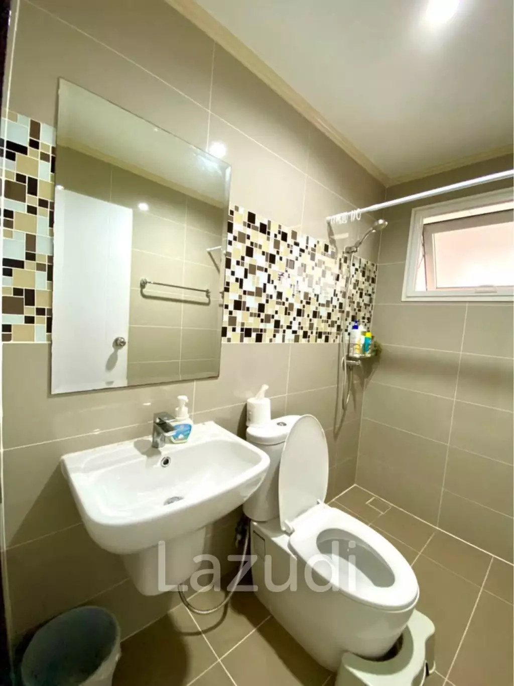 230 sqm Modern 5 Bedroom Detached Home in Thep Krasatti Thalang Phuket