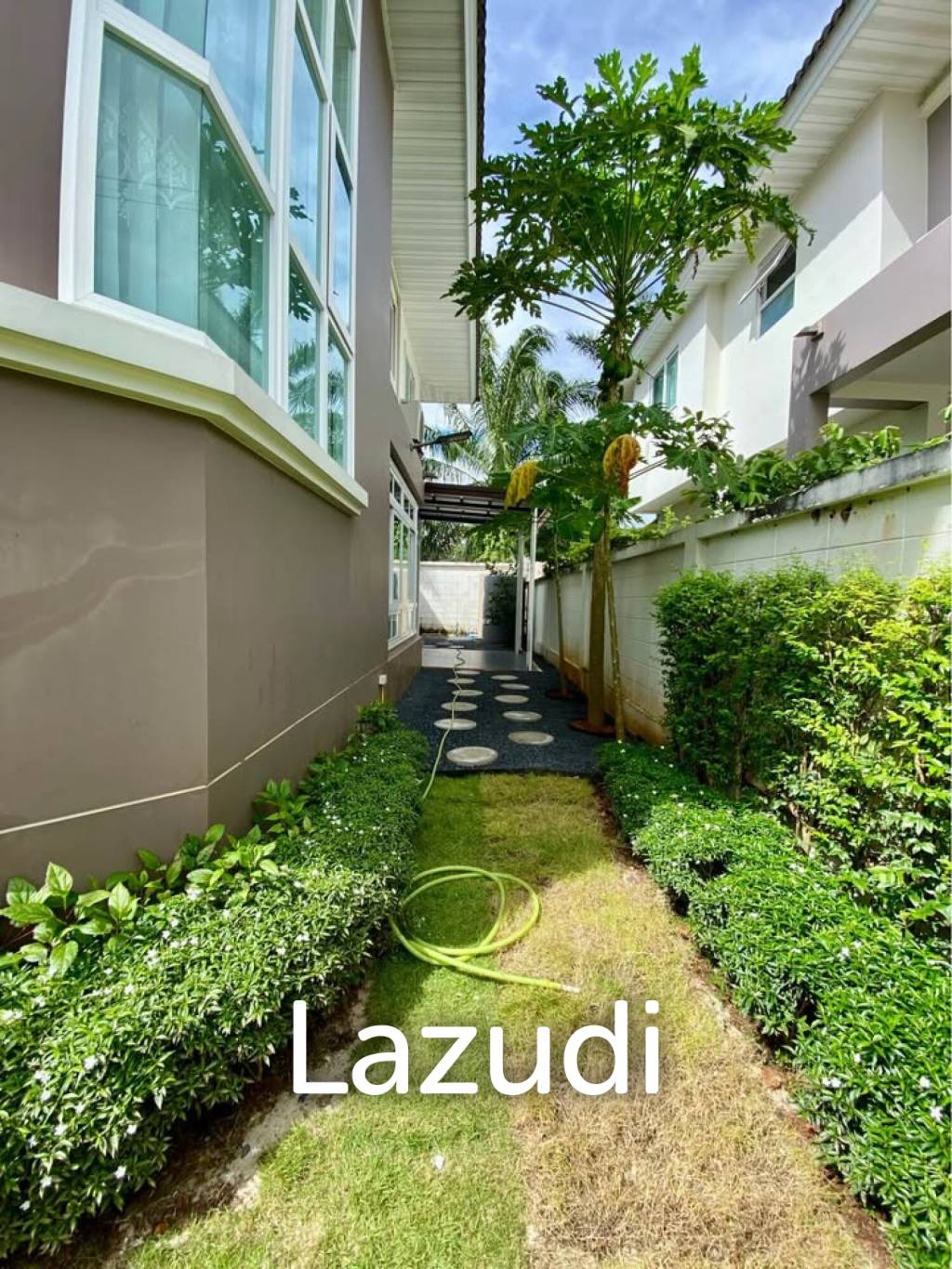 230 sqm Modern 5 Bedroom Detached Home in Thep Krasatti Thalang Phuket