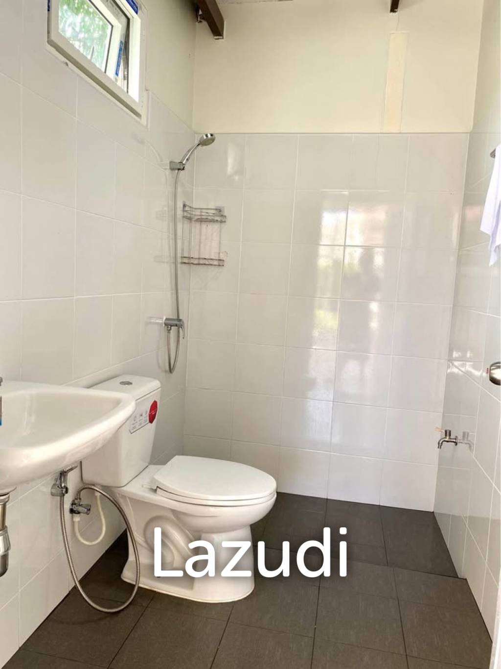 230 sqm Modern 5 Bedroom Detached Home in Thep Krasatti Thalang Phuket