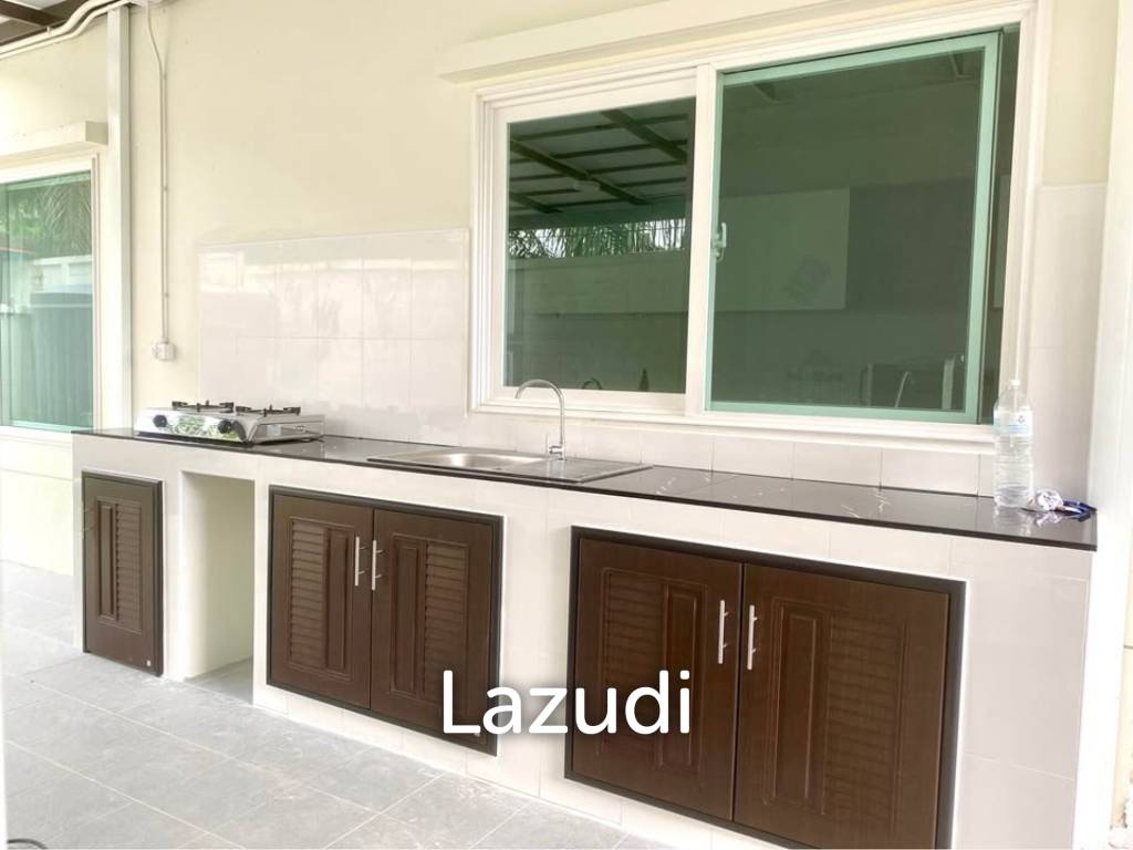 230 sqm Modern 5 Bedroom Detached Home in Thep Krasatti Thalang Phuket