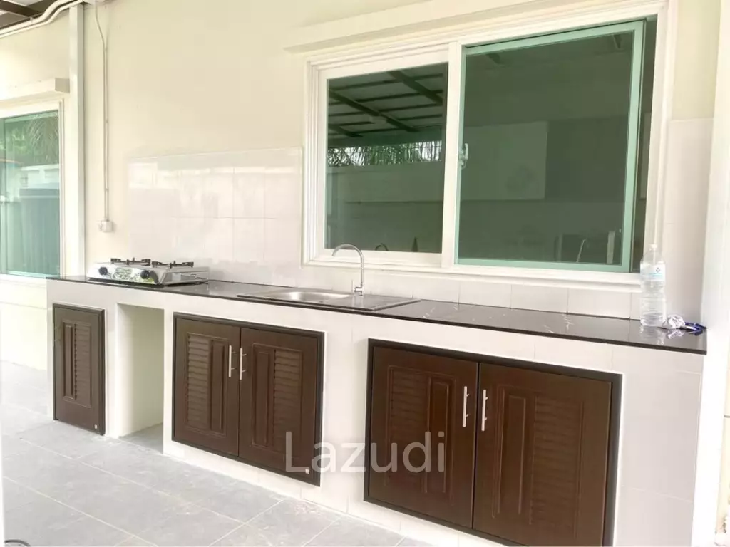 230 sqm Modern 5 Bedroom Detached Home in Thep Krasatti Thalang Phuket