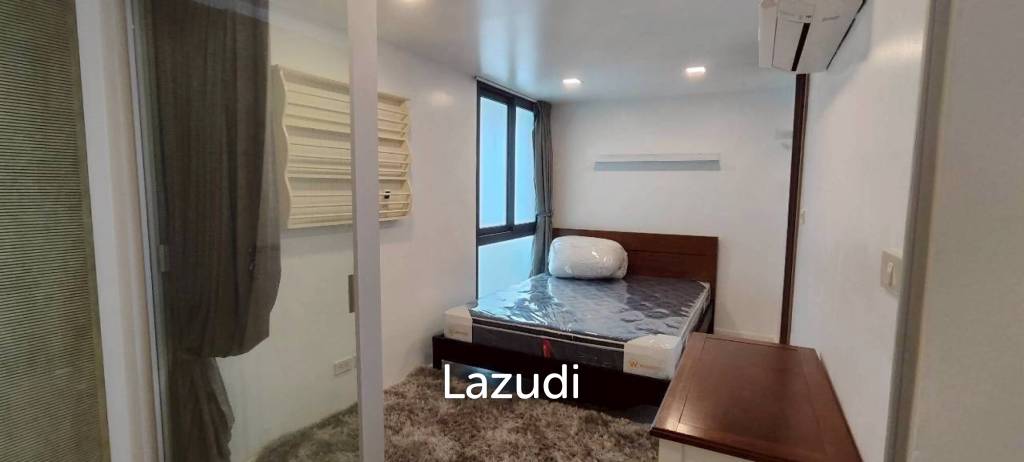 2 Bedroom 1 Bathroom 82.5 SQ.M. Water's Edge