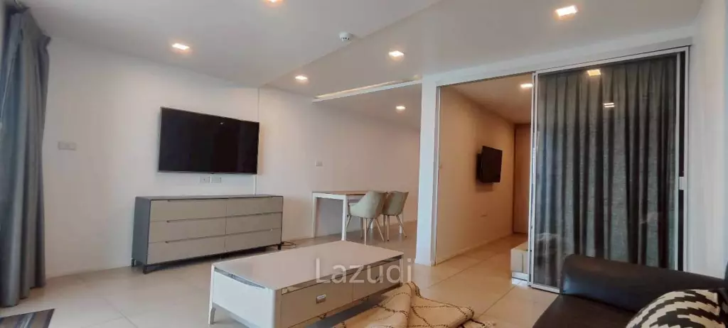 2 Bedroom 1 Bathroom 82.5 SQ.M. Water's Edge