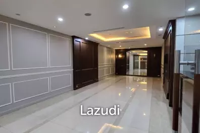 313 sqm Office for Rent in Ocean Tower 2, Khlong Toei Nuea, Bangkok