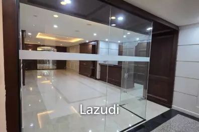 313 sqm Office for Rent in Ocean Tower 2, Khlong Toei Nuea, Bangkok