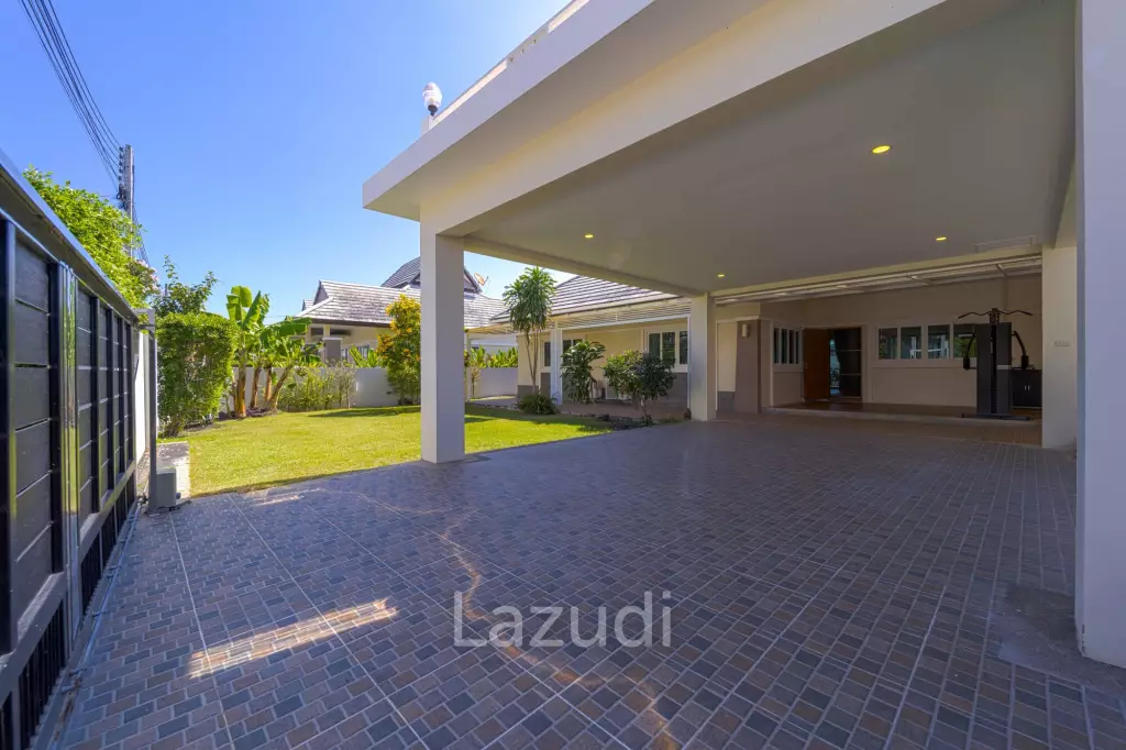 Modern 5 Bedroom Pool Villa(Dog Friendly)