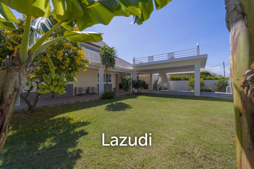 Modern 5 Bedroom Pool Villa(Dog Friendly)