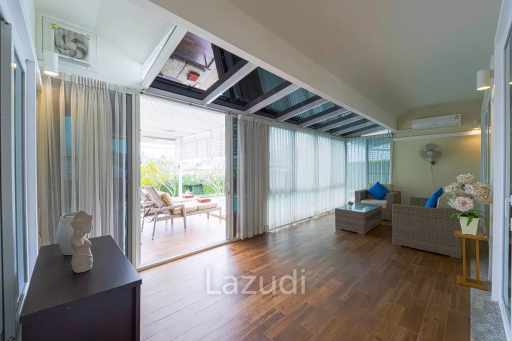 Modern 5 Bedroom Pool Villa(Dog Friendly)