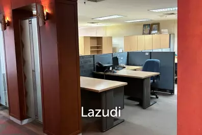 283 sqm office in Ocean Tower 2 Khlong Toei Nuea Bangkok