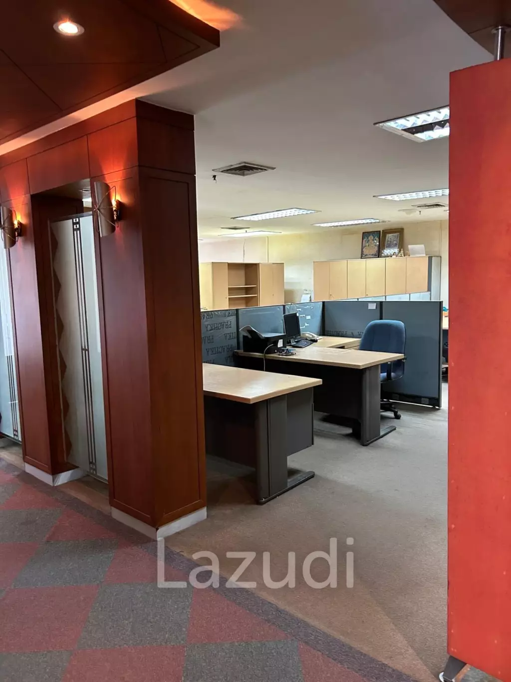 283 sqm office in Ocean Tower 2 Khlong Toei Nuea Bangkok