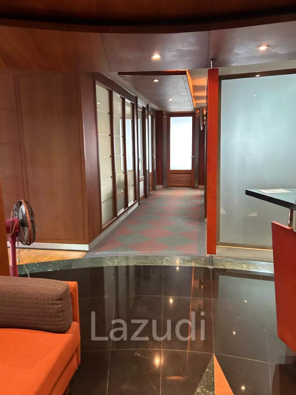 283 sqm office in Ocean Tower 2 Khlong Toei Nuea Bangkok