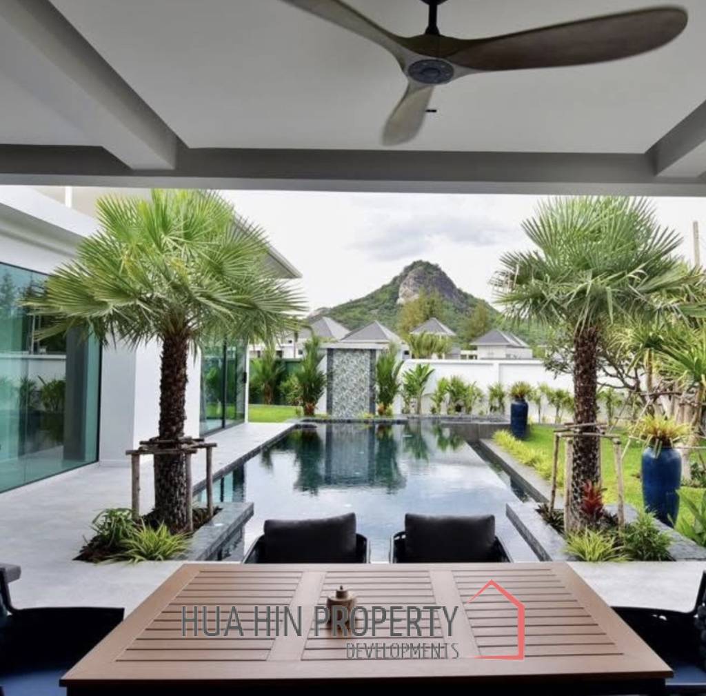 POOL VILLA IN WANG PONG NEAR MODA MELODY  :3 bed pool villa