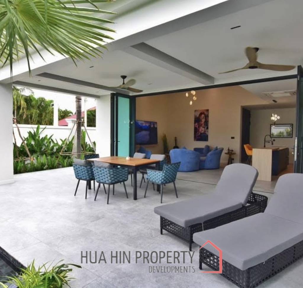 POOL VILLA IN WANG PONG NEAR MODA MELODY  :3 bed pool villa