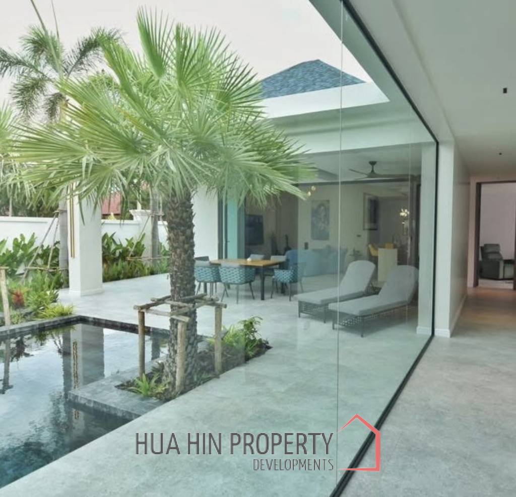 POOL VILLA IN WANG PONG NEAR MODA MELODY  :3 bed pool villa