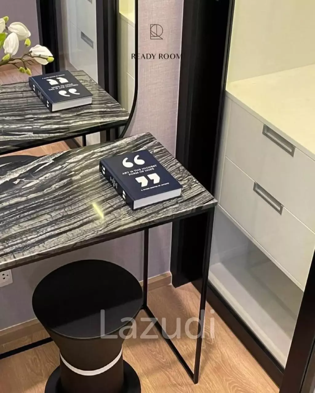 43 sqm modern condo on 18th floor in Khlong Tan Nuea, Bangkok