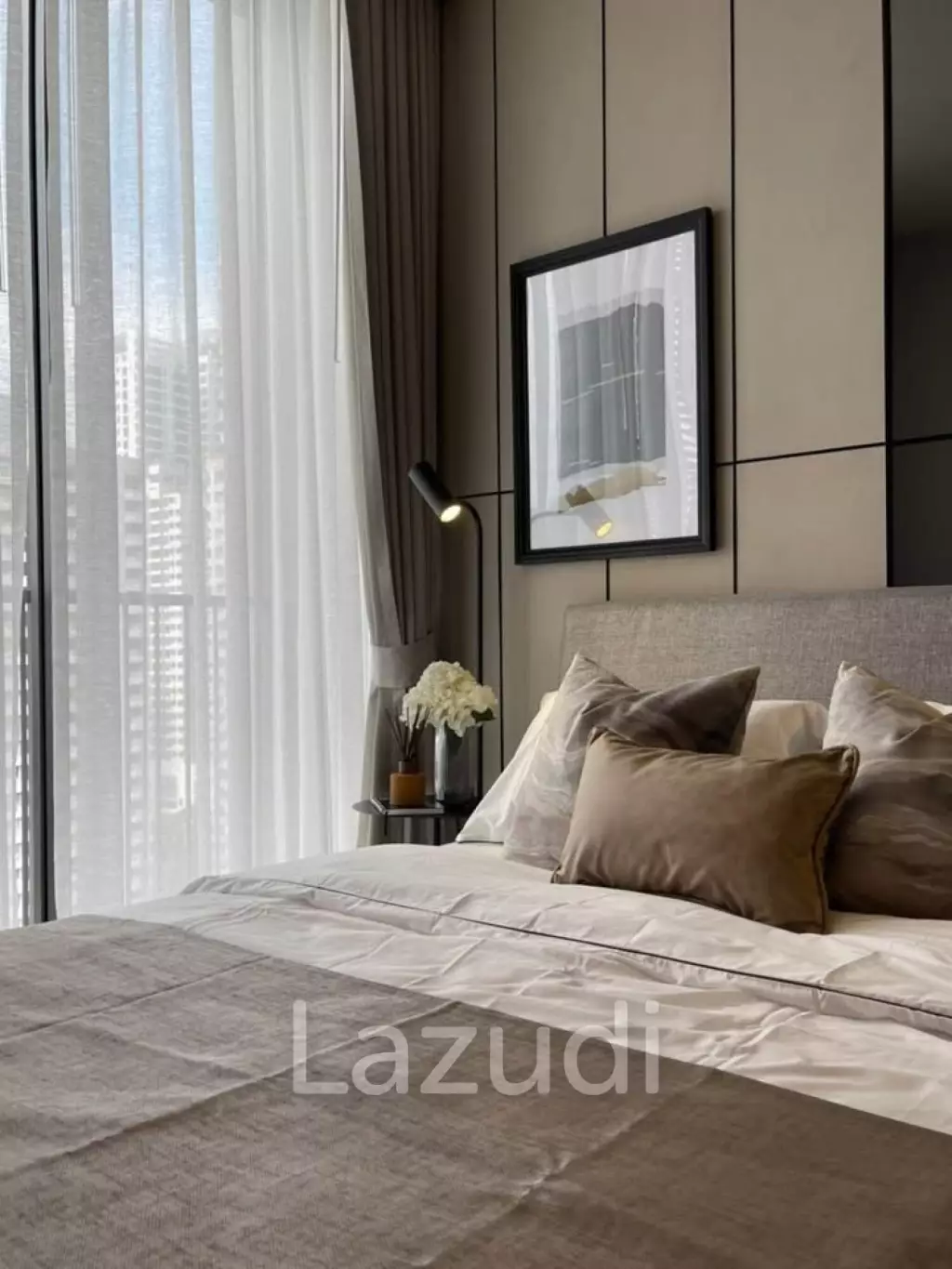 43 sqm modern condo on 18th floor in Khlong Tan Nuea, Bangkok