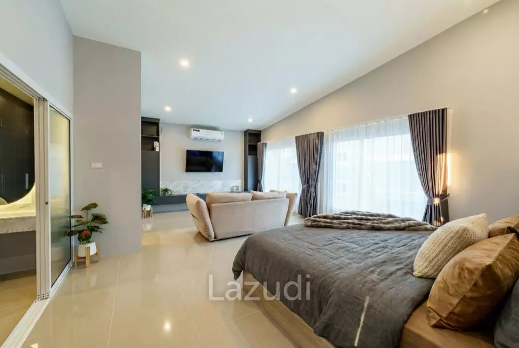 6 Bedroom 5 Bathroom 270 SQ.M. House In Pong