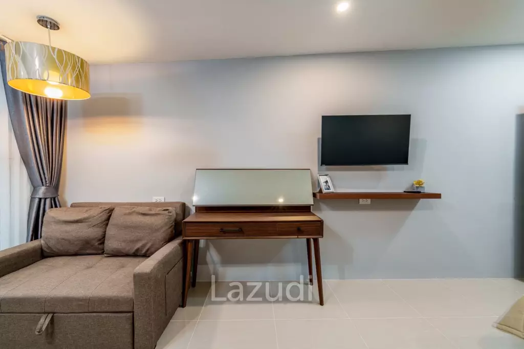 6 Bedroom 5 Bathroom 270 SQ.M. House In Pong