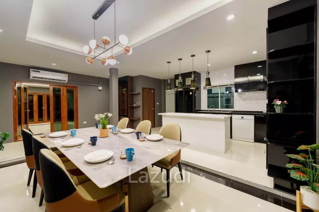 6 Bedroom 5 Bathroom 270 SQ.M. House In Pong