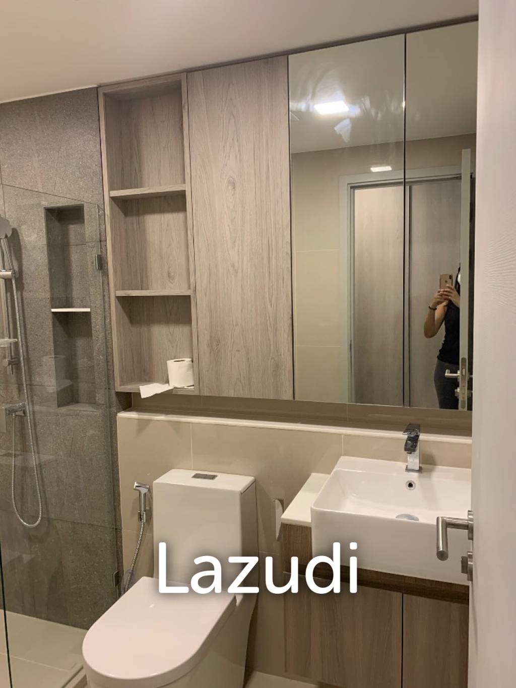 36.6 sqm modern condo at Quintara Arte Sukhumvit 52 Bang Chak Bangkok