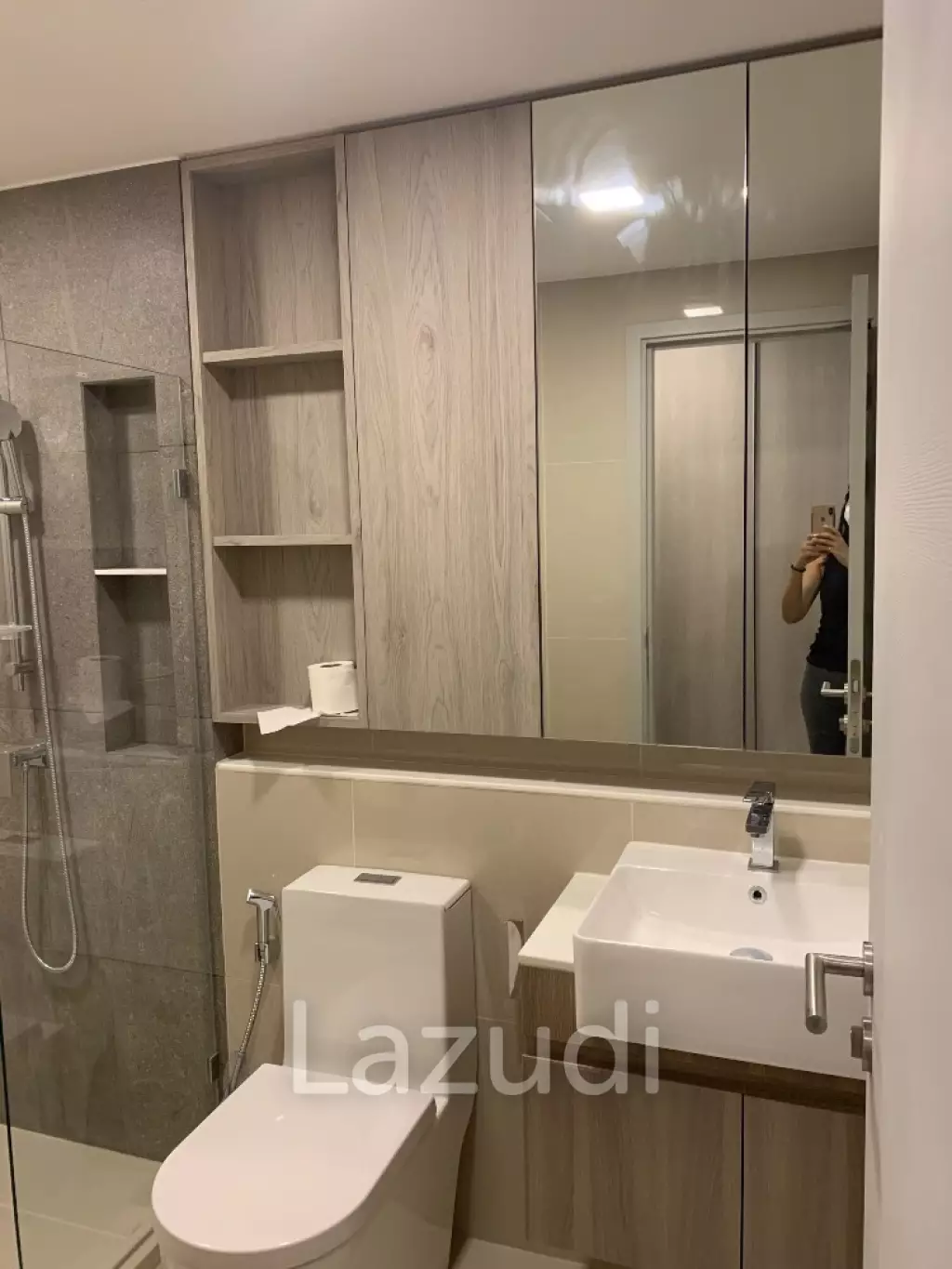 36.6 sqm modern condo at Quintara Arte Sukhumvit 52 Bang Chak Bangkok