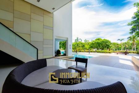 คอนโดหรู 42.4 ตร.ม. ชั้น5 ติดชายหาด ชะอำ พร้อมเฟอร์ครบ