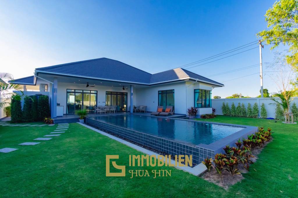 วิลล่าใหม่พร้อมอยู่ 3 ห้องนอนพร้อมสระว่ายน้ำส่วนตัว บนที่ดิน 604 ตร.ม.