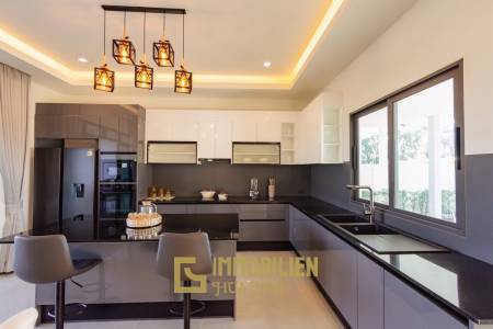 วิลล่าใหม่พร้อมอยู่ 3 ห้องนอนพร้อมสระว่ายน้ำส่วนตัว บนที่ดิน 604 ตร.ม.