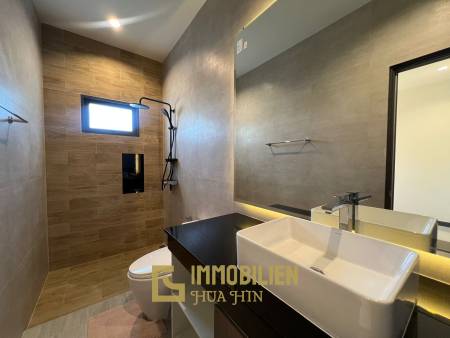 วิลล่าใหม่พร้อมอยู่ 3 ห้องนอนพร้อมสระว่ายน้ำส่วนตัว บนที่ดิน 604 ตร.ม.