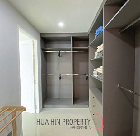 KAYLANA HUA HIN  : 3 bed modern pool villa