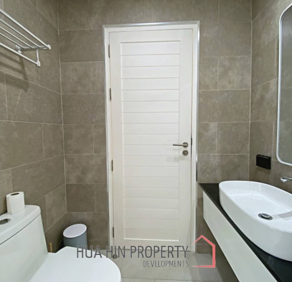 KAYLANA HUA HIN  : 3 bed modern pool villa