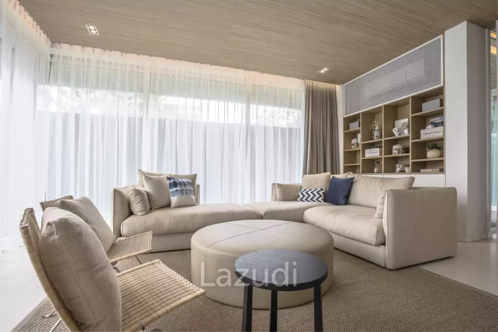 Ultra-Luxury Pool Villa at Veranda Residence