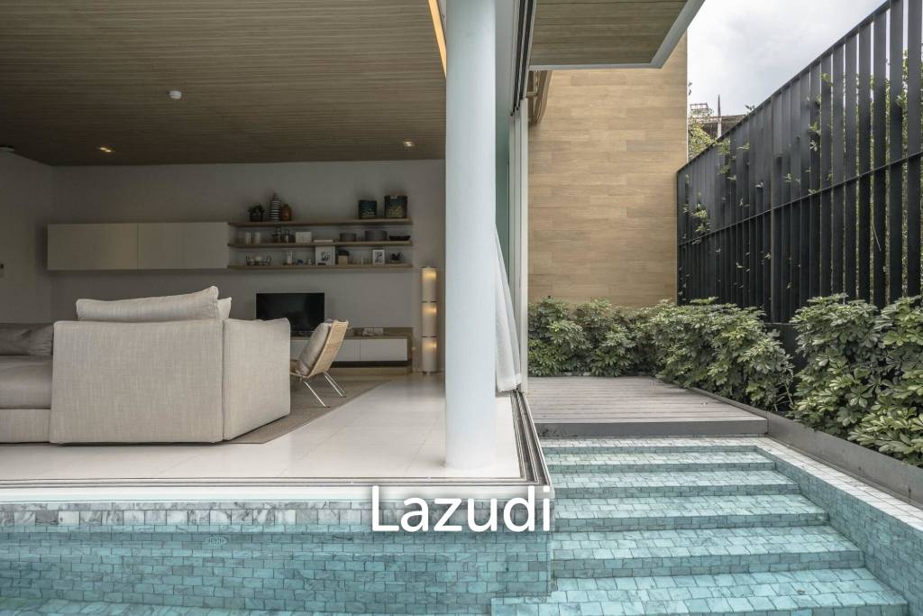 Ultra-Luxury Pool Villa at Veranda Residence