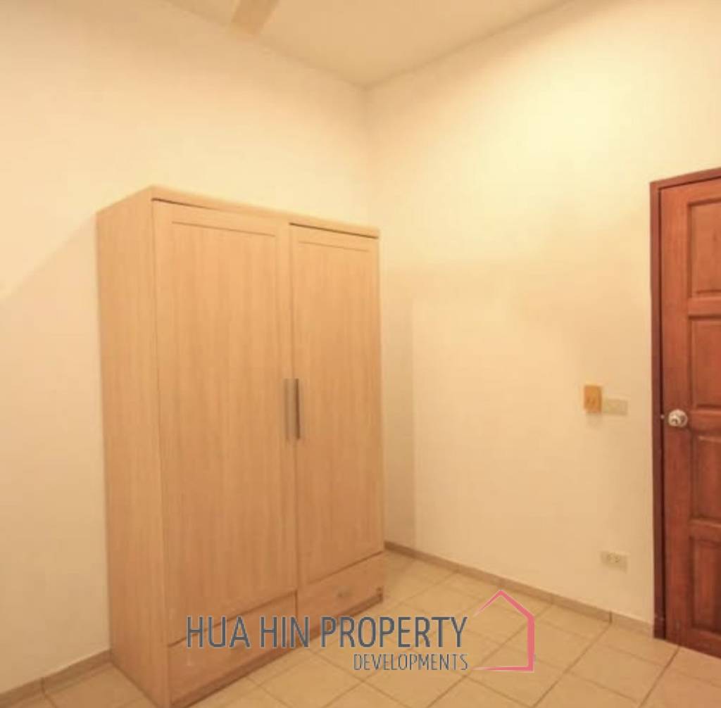 PINEAPPLE VILLAGE  : 2 bed retirement villa