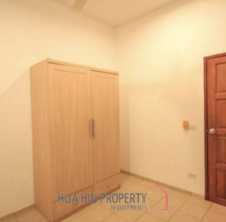 PINEAPPLE VILLAGE  : 2 bed retirement villa