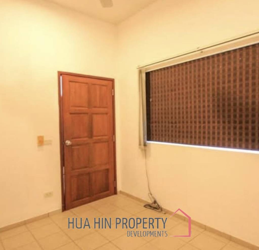 PINEAPPLE VILLAGE  : 2 bed retirement villa