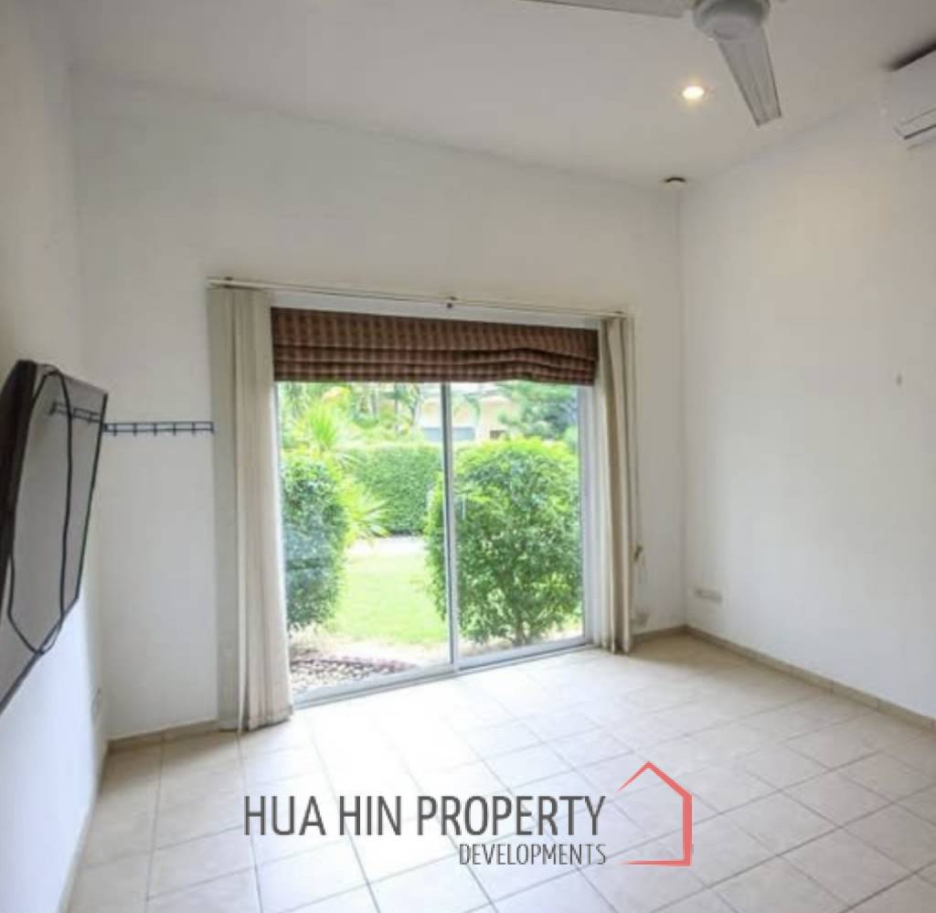 PINEAPPLE VILLAGE  : 2 bed retirement villa