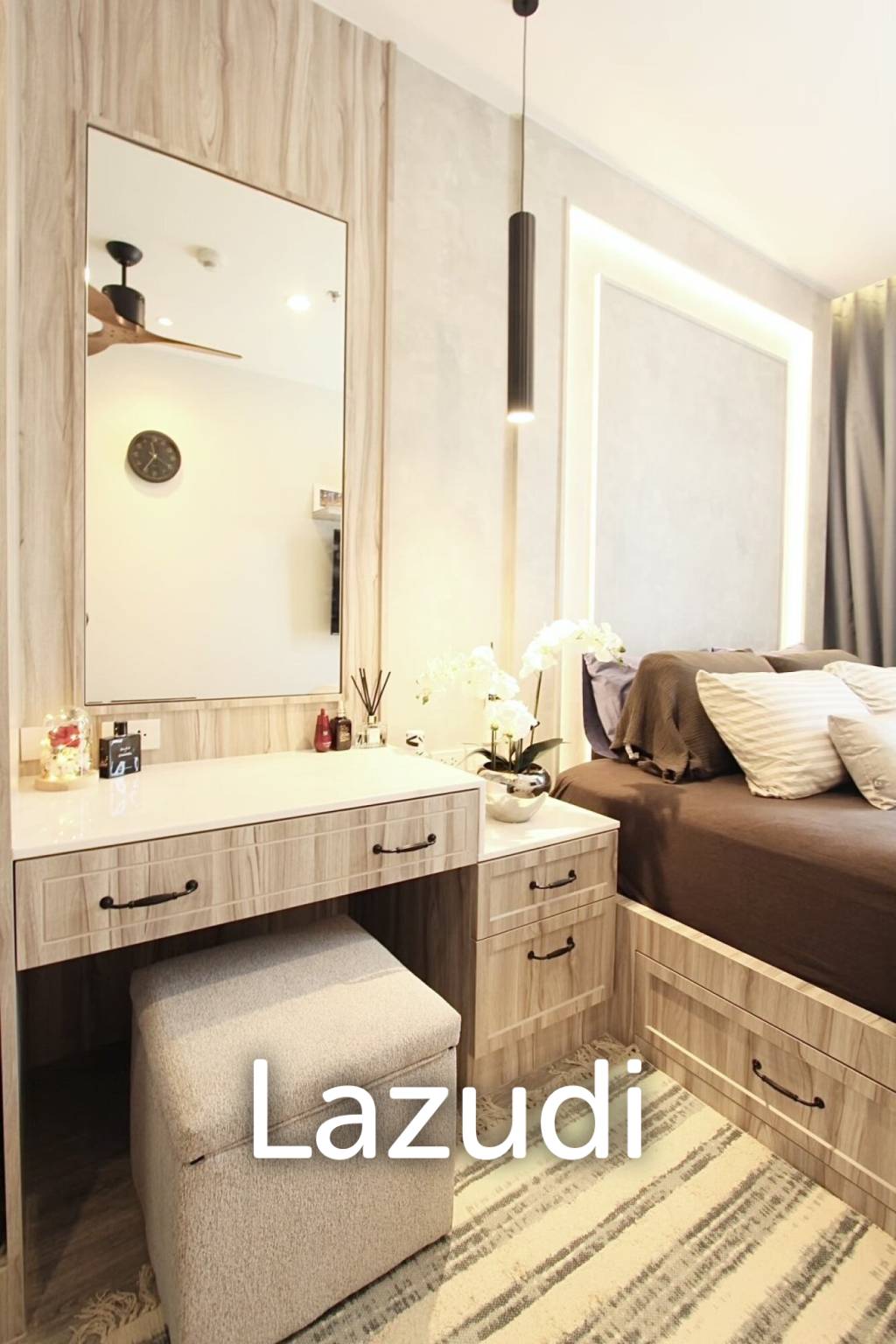 1 Bed 1 Bath 53 SQ.M IDEO Mobi Sukhumvit 66