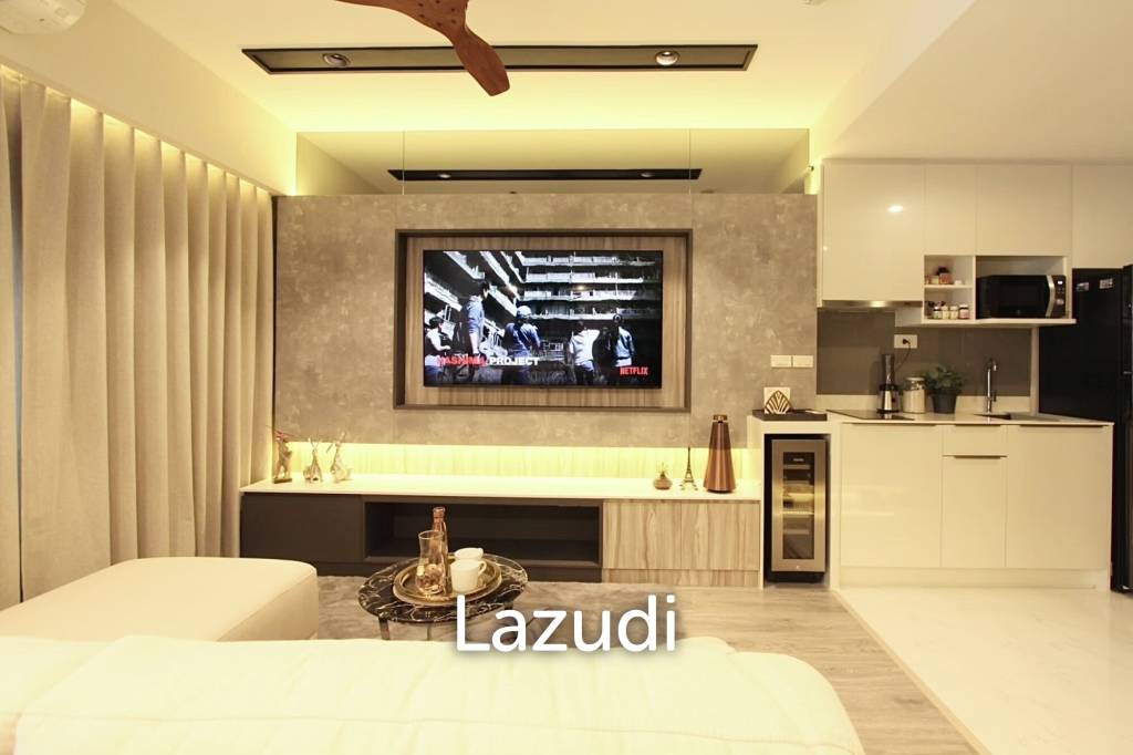 1 Bed 1 Bath 53 SQ.M IDEO Mobi Sukhumvit 66