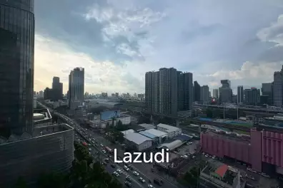 53 sqm corner 2 bedroom condo on 16th floor at Ideo Mobi Asoke Bangkok